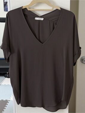 V-Neck Short Sleeve Blouse - Khaki Green